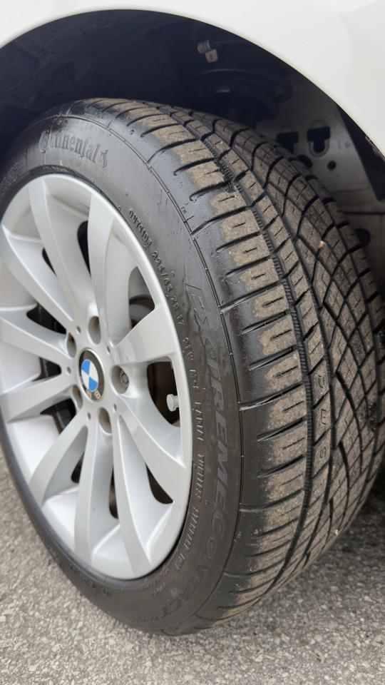 BMW 3 Series 4dr Sdn 328i xDrive AWD SULEV 2009