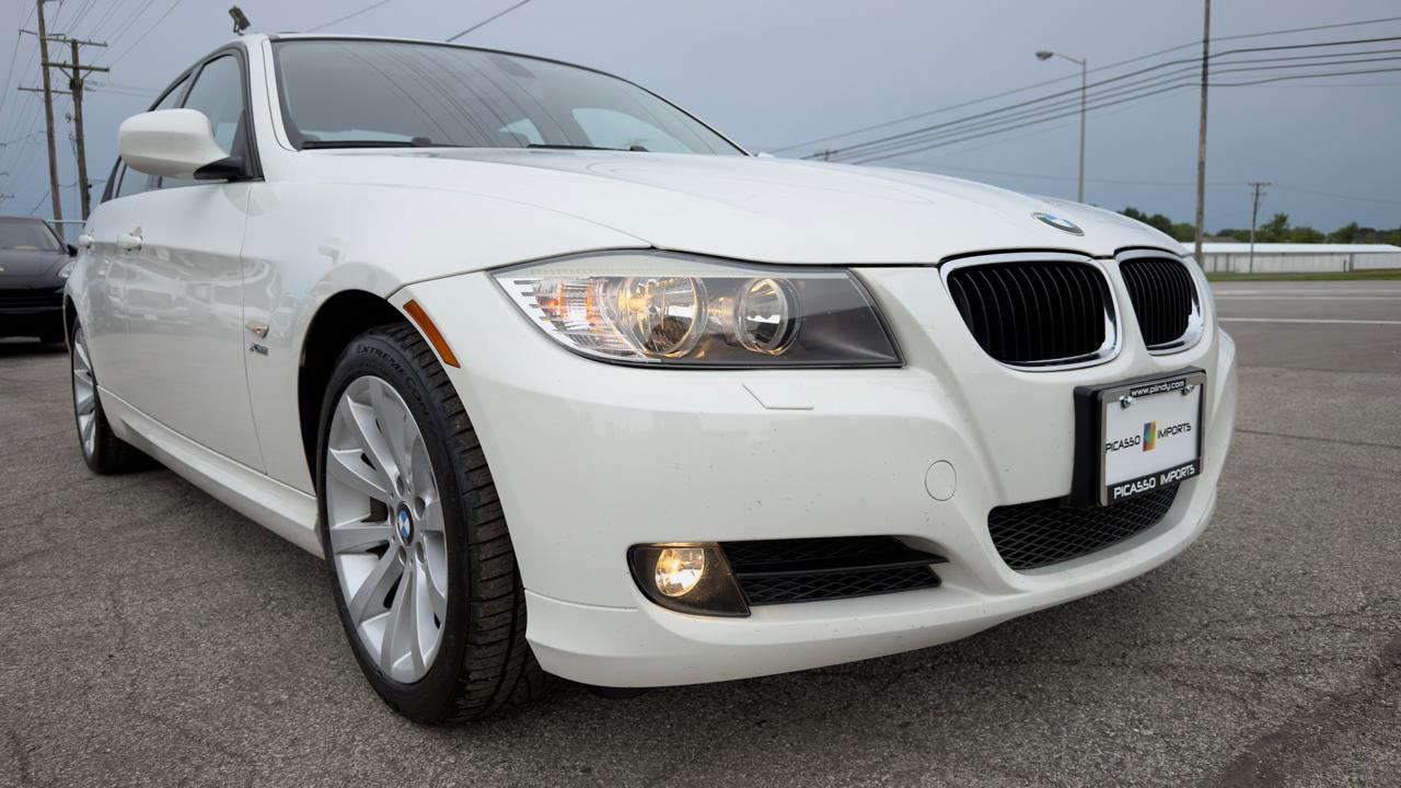 BMW 3 Series 4dr Sdn 328i xDrive AWD SULEV 2009