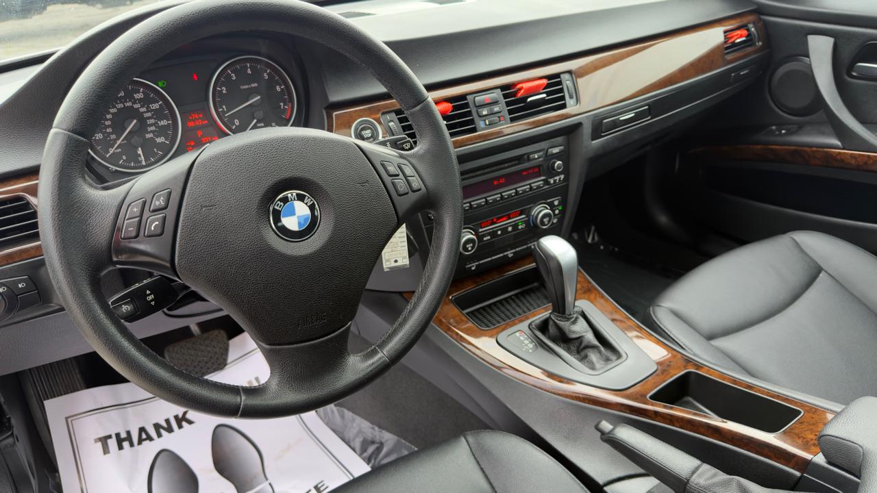 BMW 3 Series 4dr Sdn 328i xDrive AWD SULEV 2009