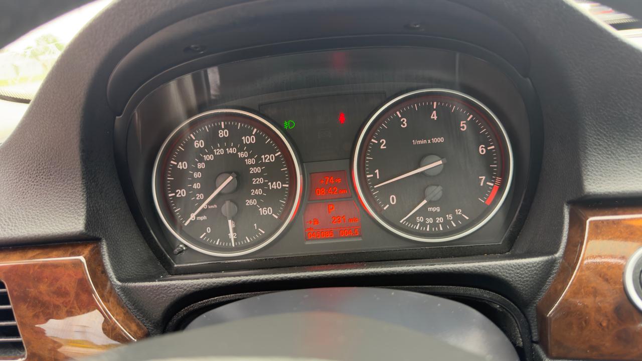 BMW 3 Series 4dr Sdn 328i xDrive AWD SULEV 2009