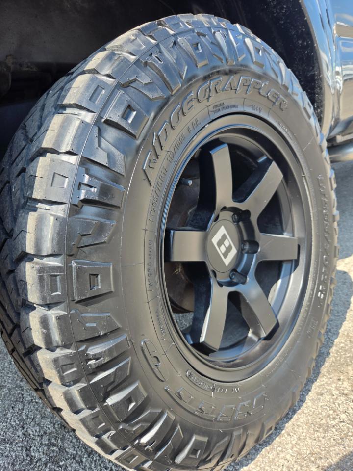 Toyota Tacoma Double 141" PreRunner Auto (Natl) 2005