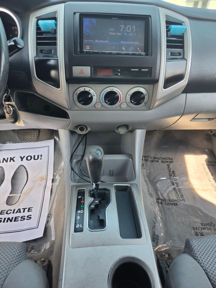 Toyota Tacoma Double 141" PreRunner Auto (Natl) 2005