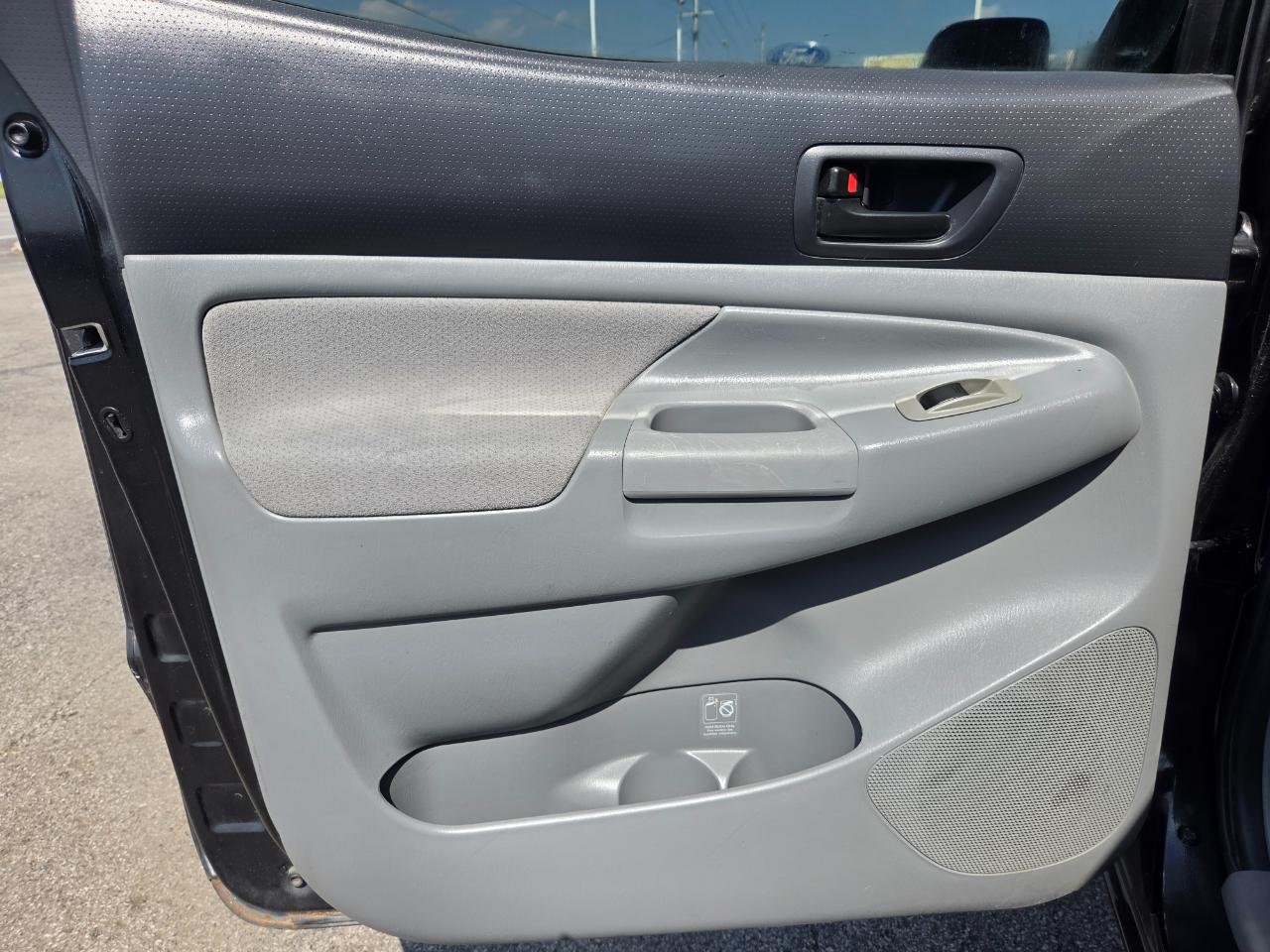 Toyota Tacoma Double 141" PreRunner Auto (Natl) 2005