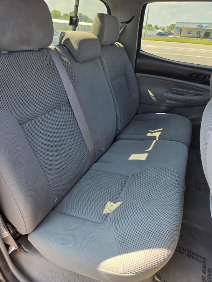 Toyota Tacoma Double 141" PreRunner Auto (Natl) 2005