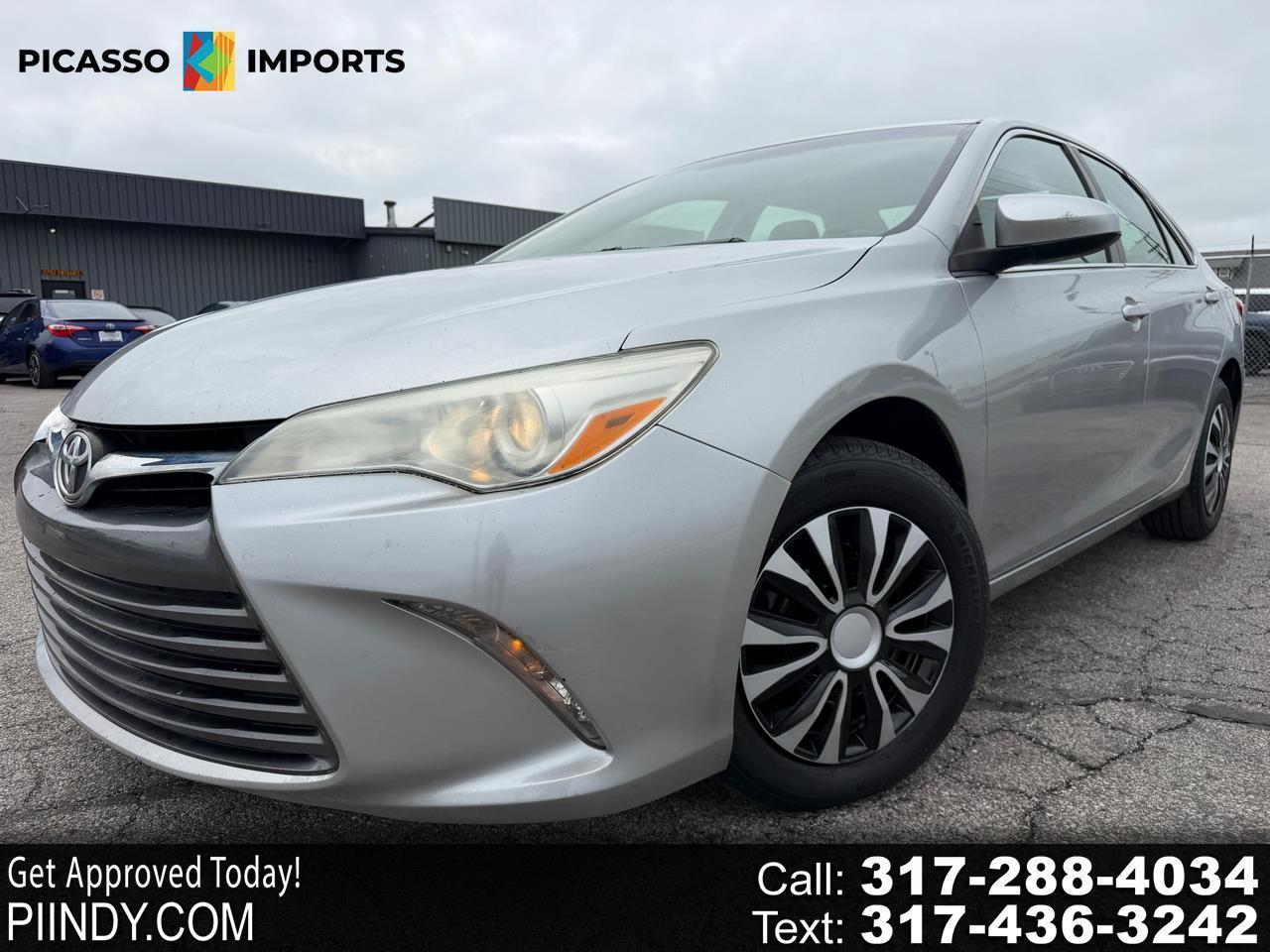 Toyota Camry 4dr Sdn I4 Auto LE (Natl) 2015