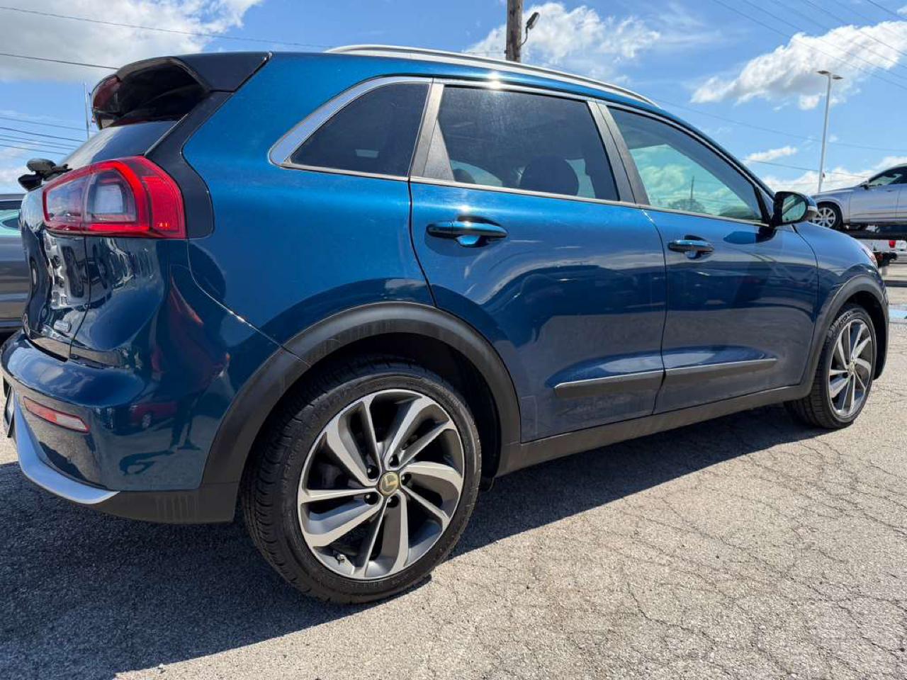 Kia Niro Touring FWD 2018