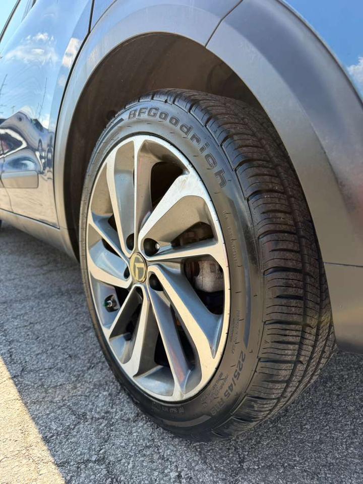 Kia Niro Touring FWD 2018