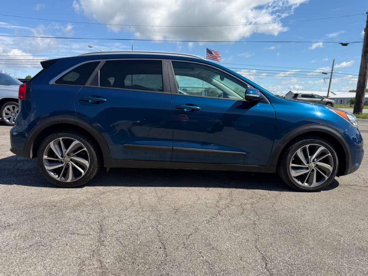 Kia Niro Touring FWD 2018