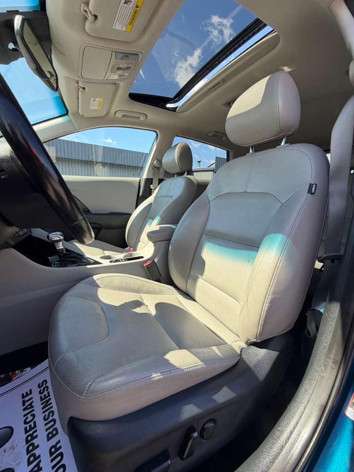 Kia Niro Touring FWD 2018
