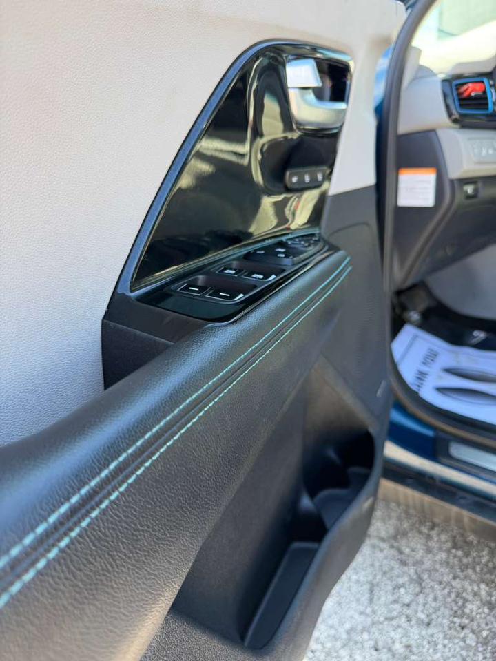 Kia Niro Touring FWD 2018