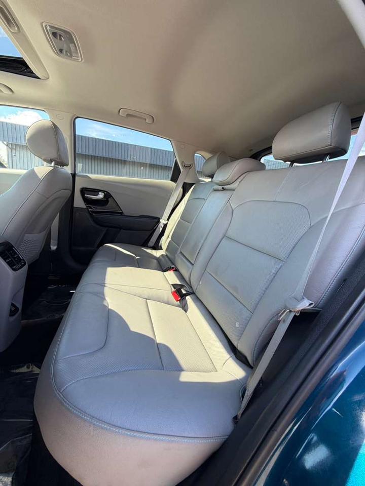 Kia Niro Touring FWD 2018