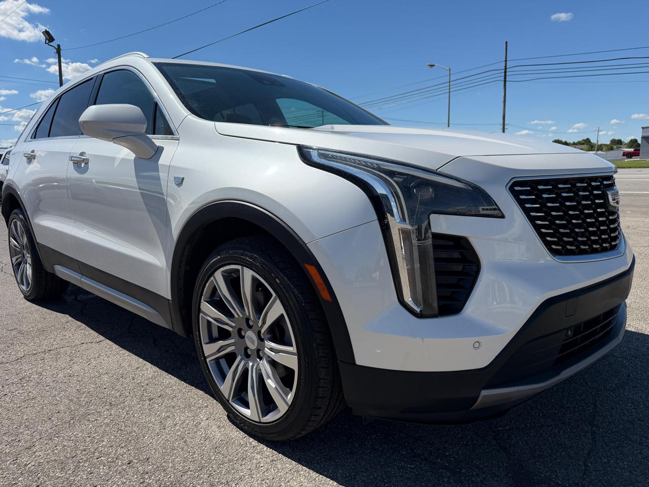 Cadillac XT4 FWD 4dr Premium Luxury 2019