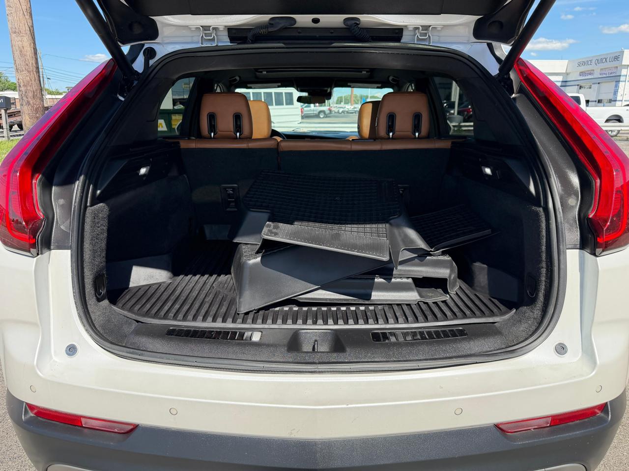 Cadillac XT4 FWD 4dr Premium Luxury 2019