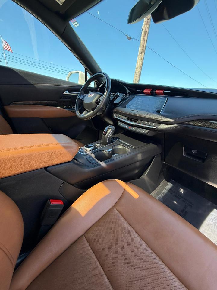 Cadillac XT4 FWD 4dr Premium Luxury 2019
