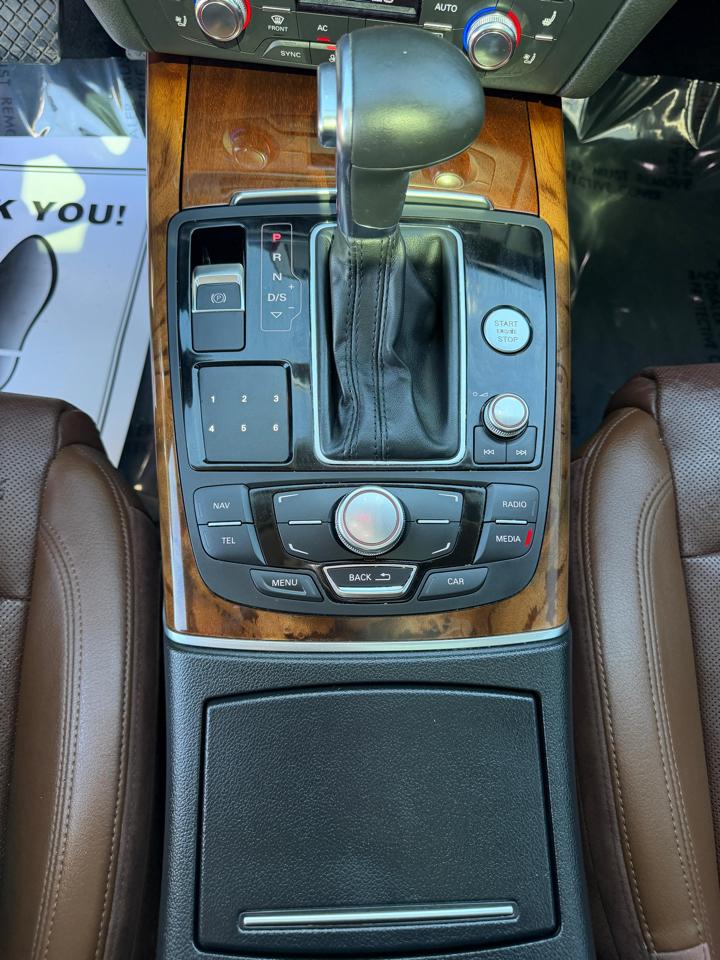 Audi A7 4dr HB quattro 3.0 Prestige 2012