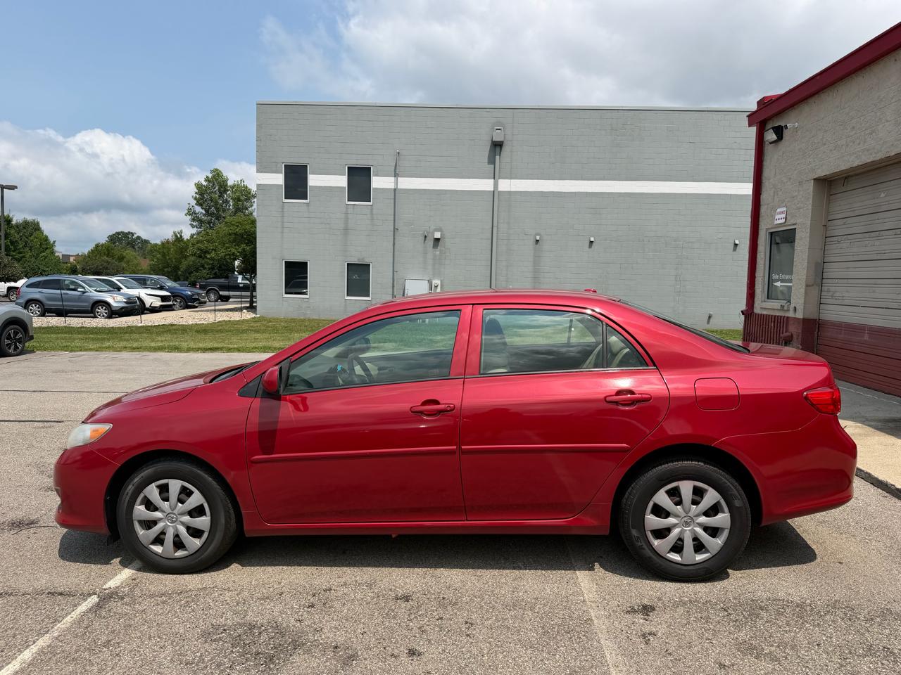 Toyota Corolla 4dr Sdn Auto LE (Natl) 2009