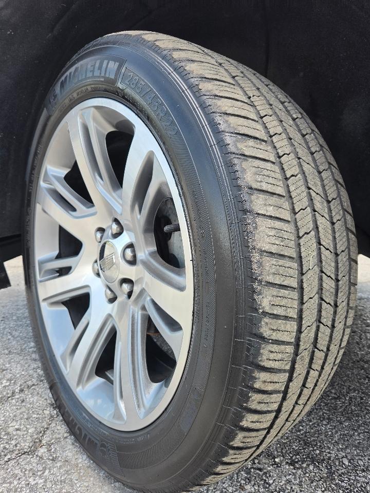 Cadillac Escalade 4WD 4dr Premium Collection 2016