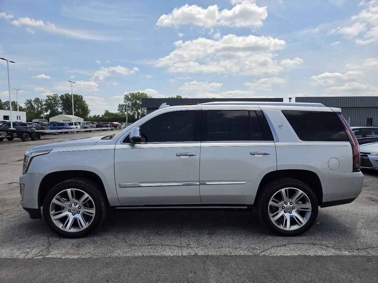 Cadillac Escalade 4WD 4dr Premium Collection 2016