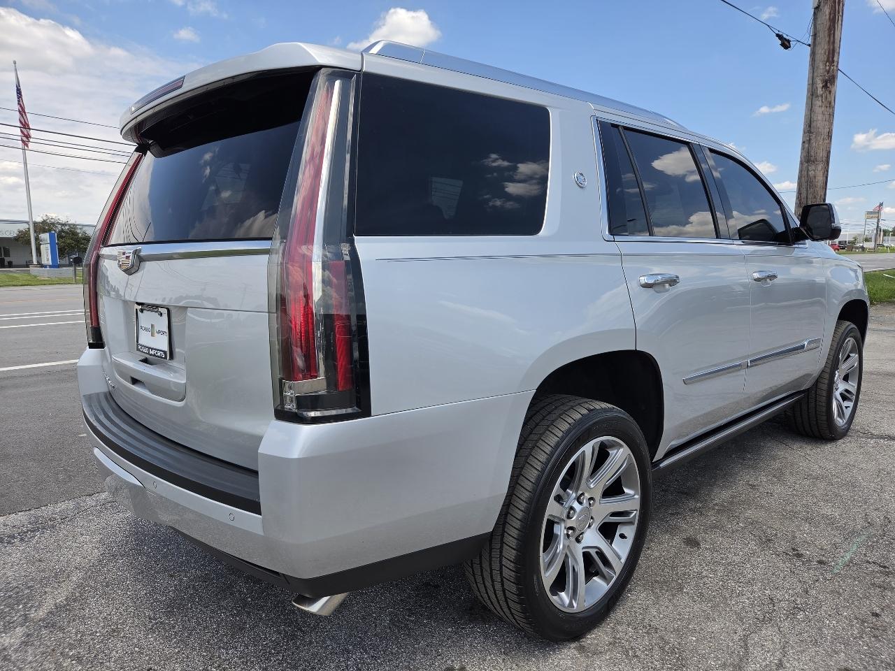 Cadillac Escalade 4WD 4dr Premium Collection 2016