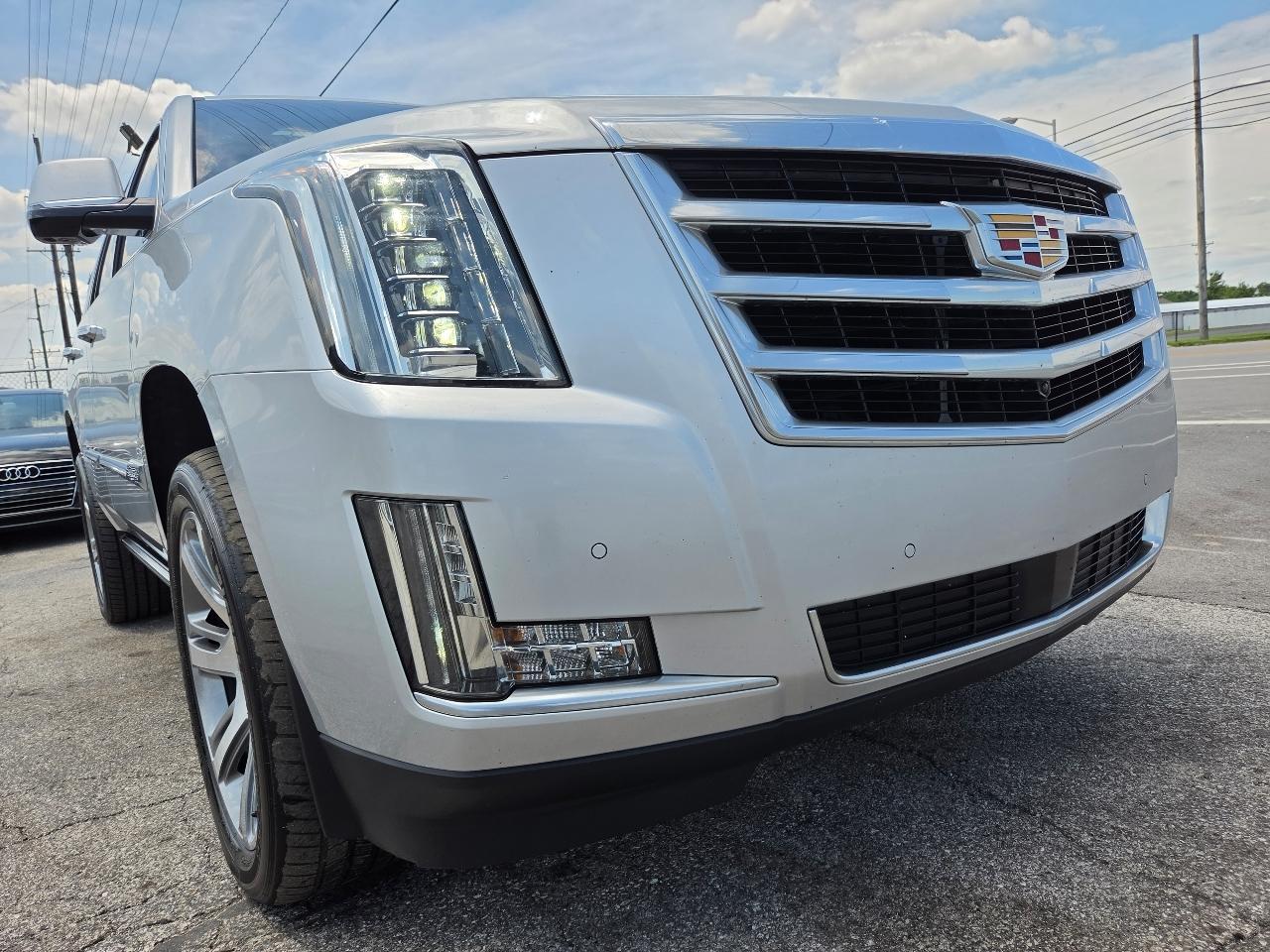 Cadillac Escalade 4WD 4dr Premium Collection 2016