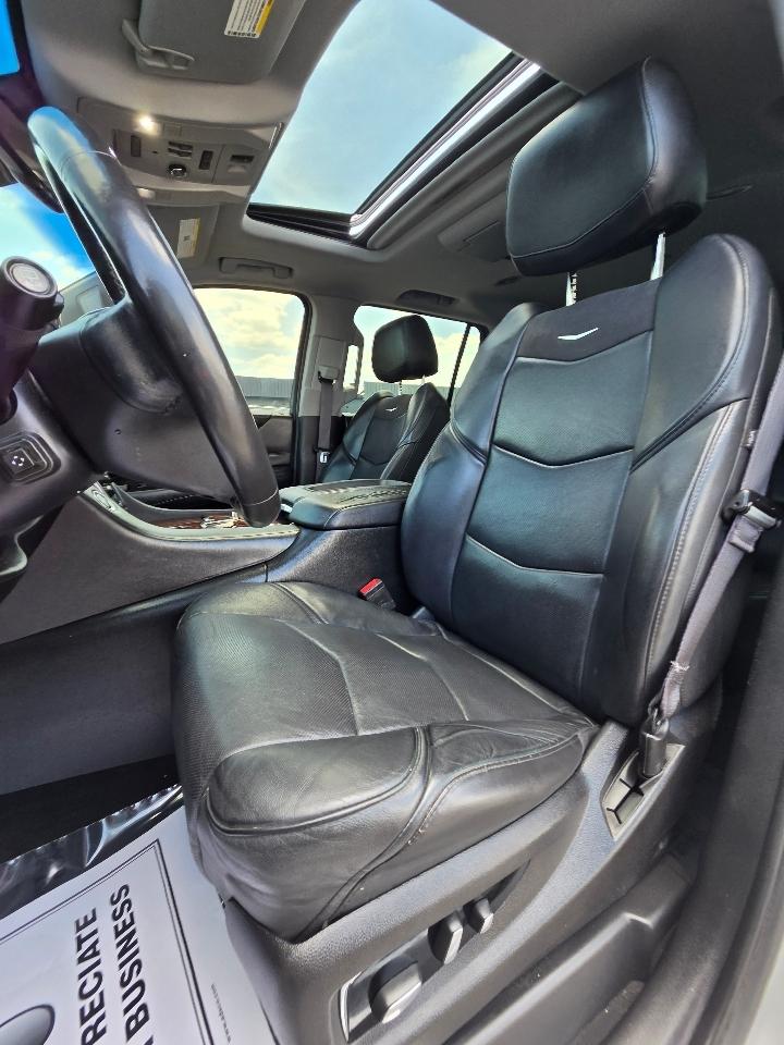 Cadillac Escalade 4WD 4dr Premium Collection 2016