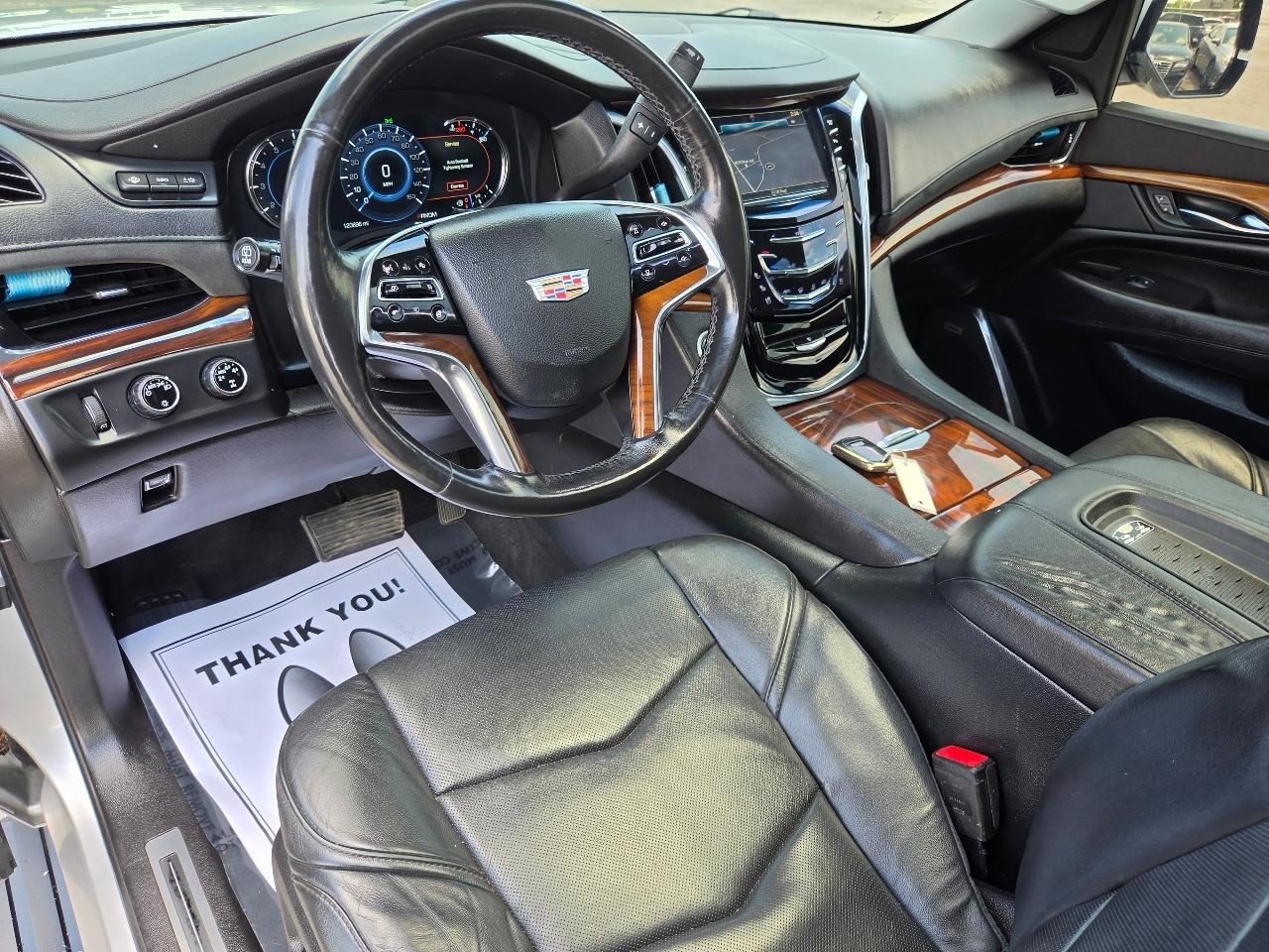 Cadillac Escalade 4WD 4dr Premium Collection 2016