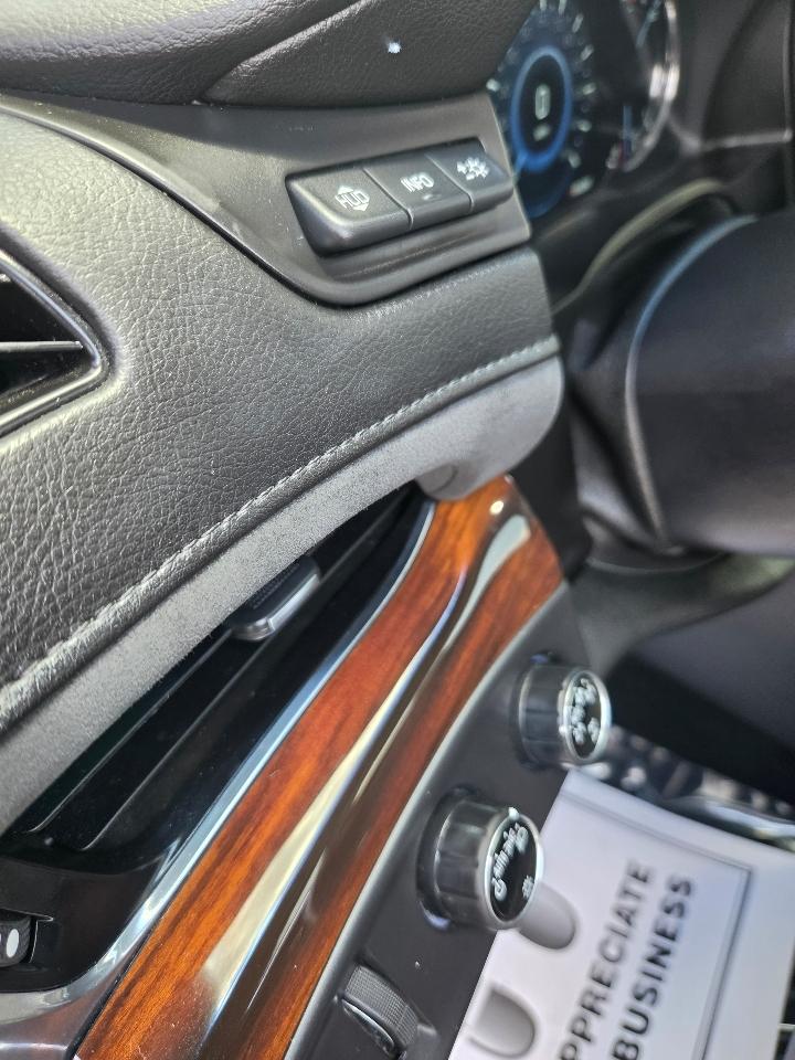 Cadillac Escalade 4WD 4dr Premium Collection 2016