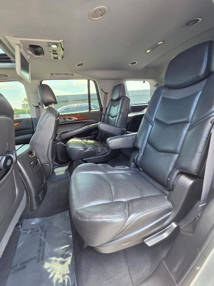 Cadillac Escalade 4WD 4dr Premium Collection 2016