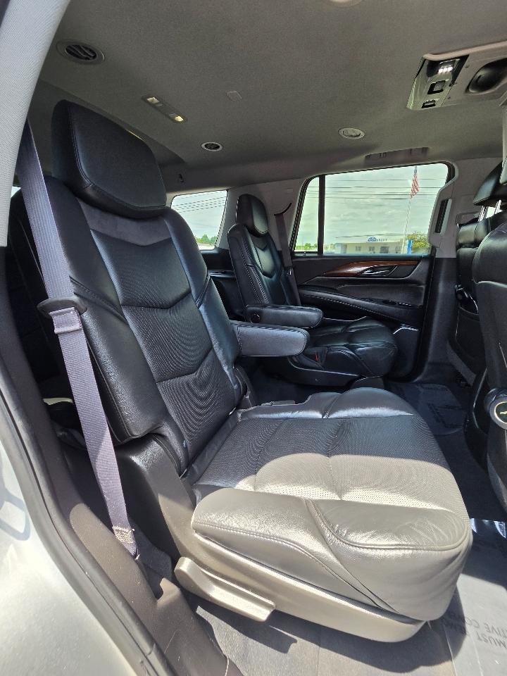 Cadillac Escalade 4WD 4dr Premium Collection 2016