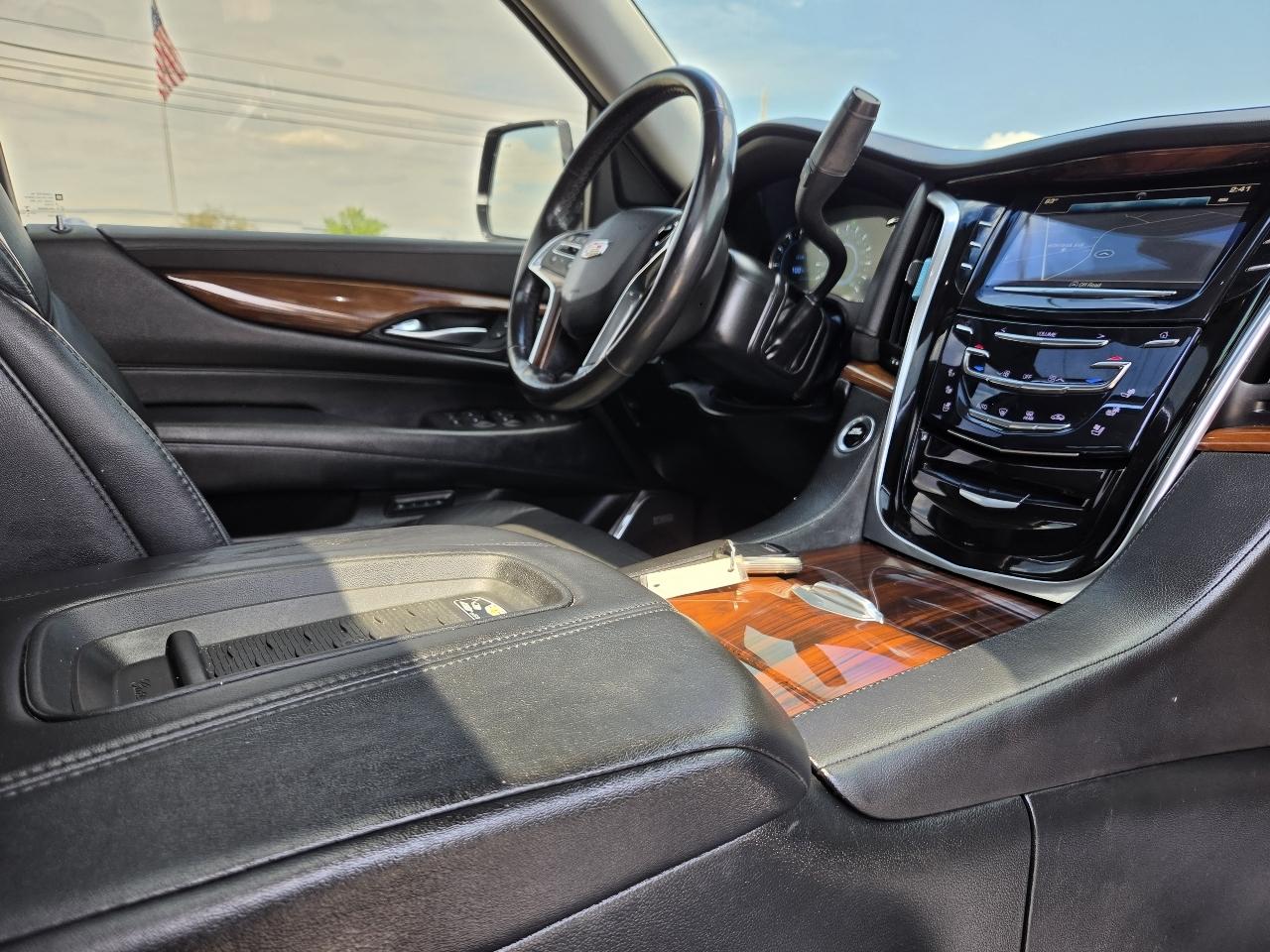 Cadillac Escalade 4WD 4dr Premium Collection 2016