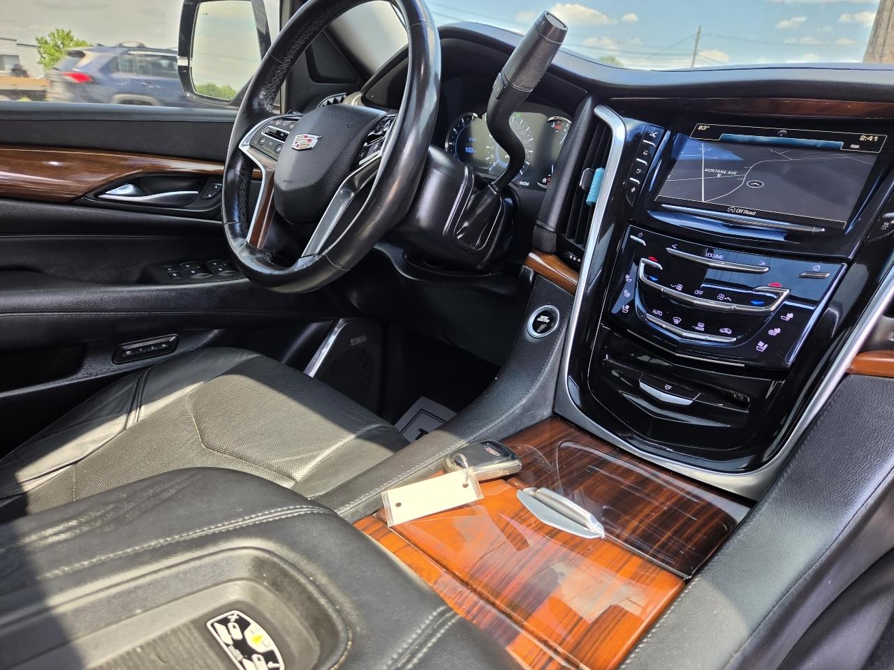 Cadillac Escalade 4WD 4dr Premium Collection 2016