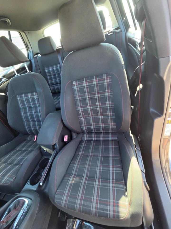 Volkswagen GTI 4dr HB DSG Driver's Edition PZEV 2014