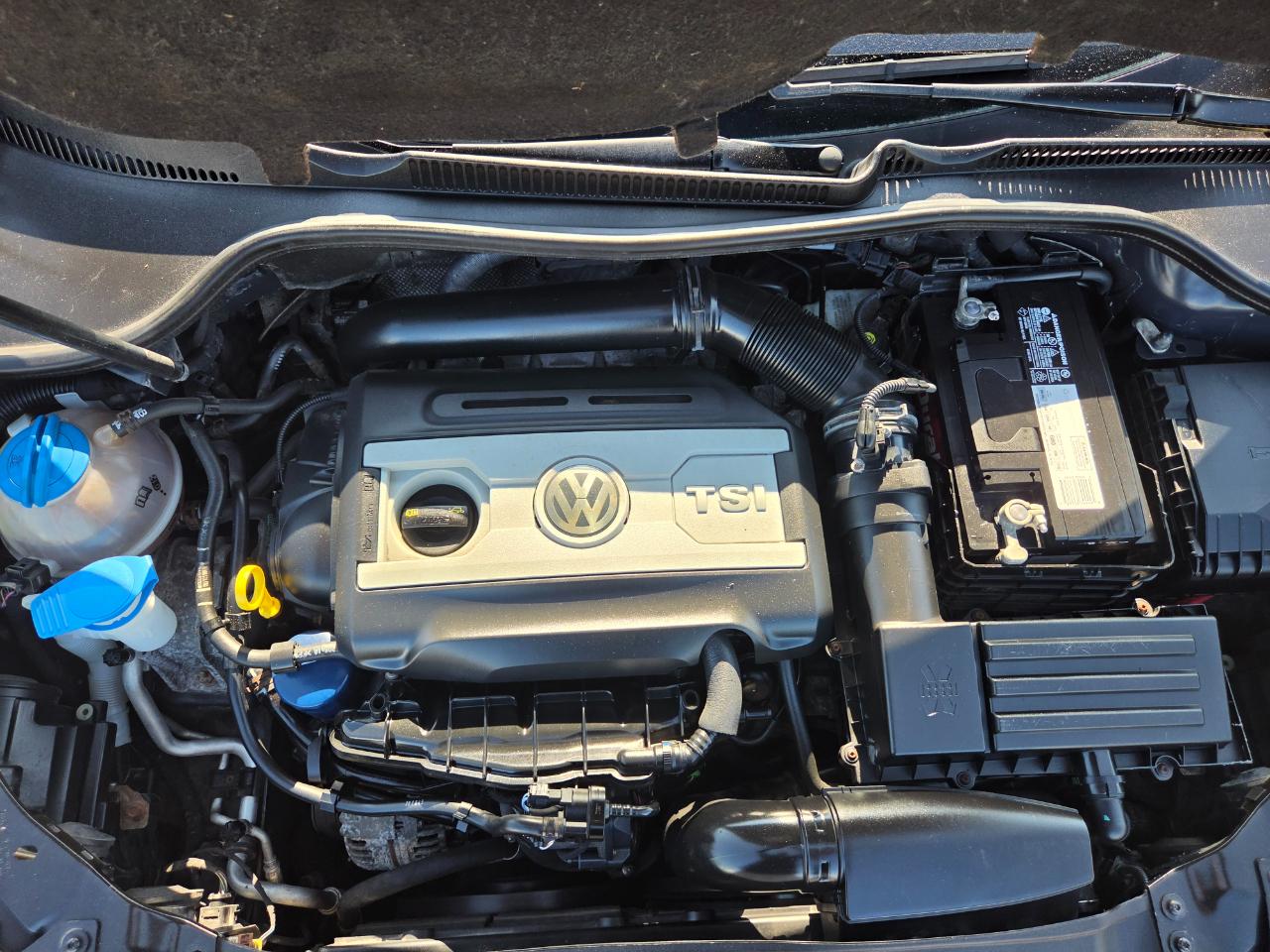 Volkswagen GTI 4dr HB DSG Driver's Edition PZEV 2014
