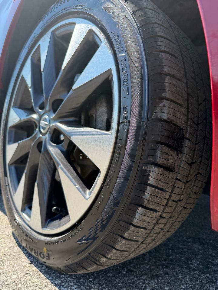 Nissan Sentra SR CVT 2019