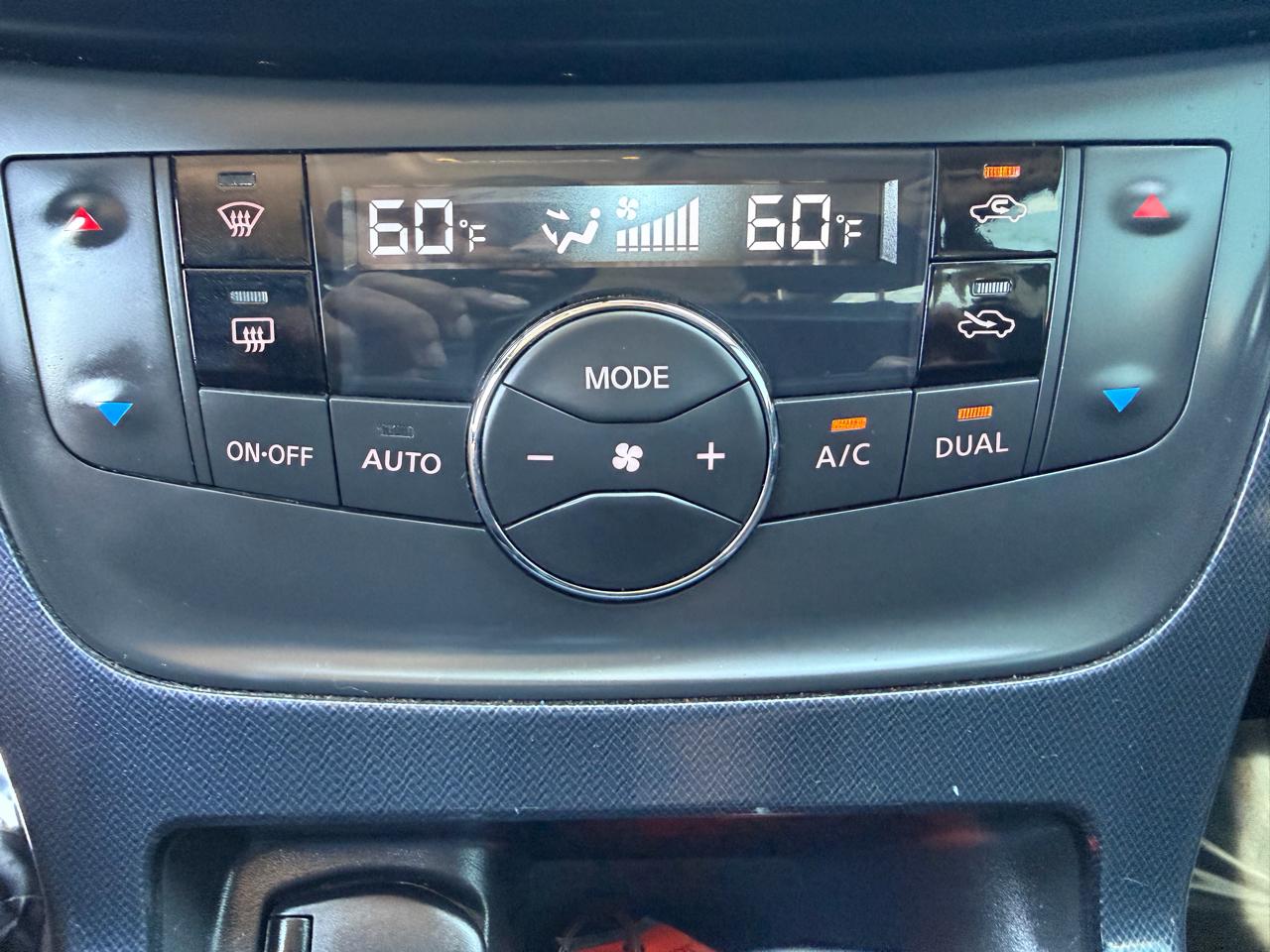 Nissan Sentra SR CVT 2019