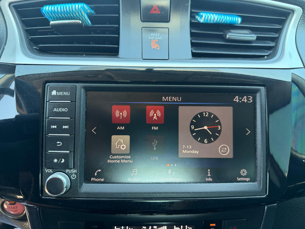 Nissan Sentra SR CVT 2019
