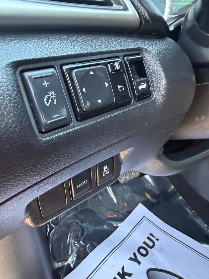 Nissan Sentra SR CVT 2019