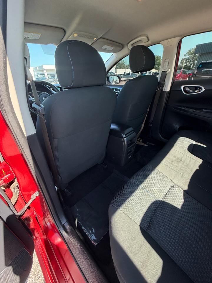 Nissan Sentra SR CVT 2019
