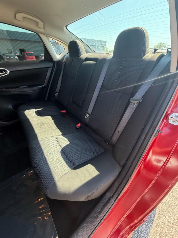 Nissan Sentra SR CVT 2019