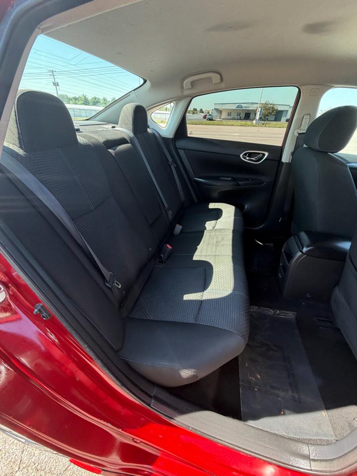 Nissan Sentra SR CVT 2019