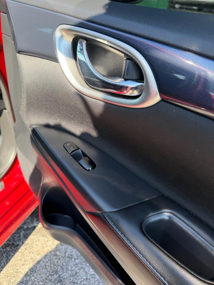 Nissan Sentra SR CVT 2019