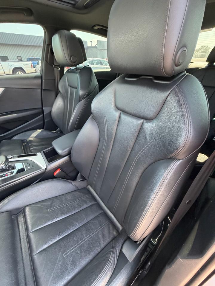 Audi A4 2.0 TFSI Auto Premium Plus quattro AWD 2017