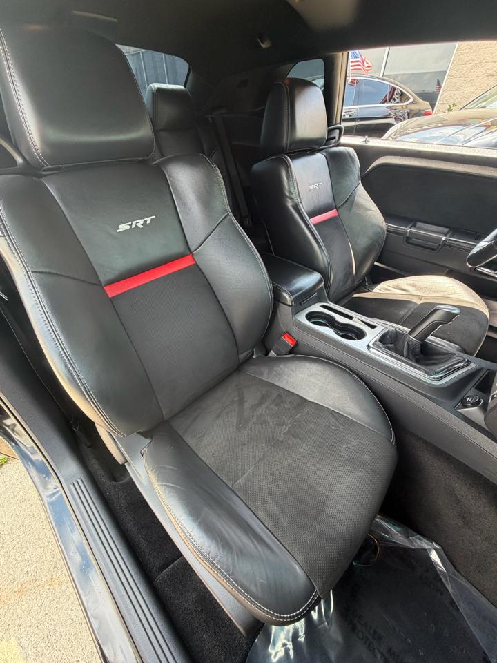 Dodge Challenger 2dr Cpe SRT8 2014