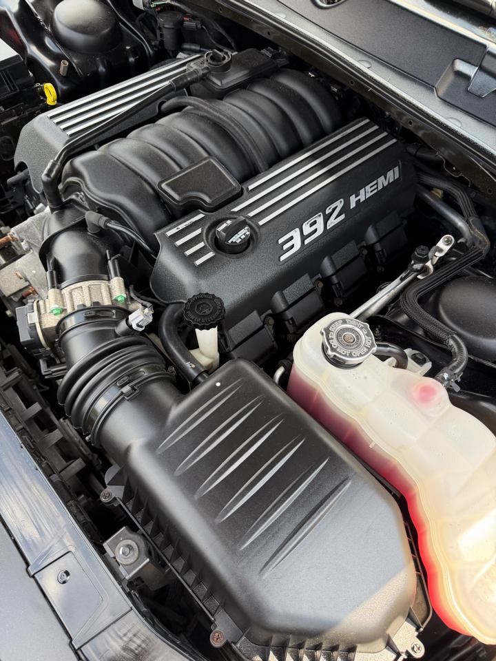 Dodge Challenger 2dr Cpe SRT8 2014
