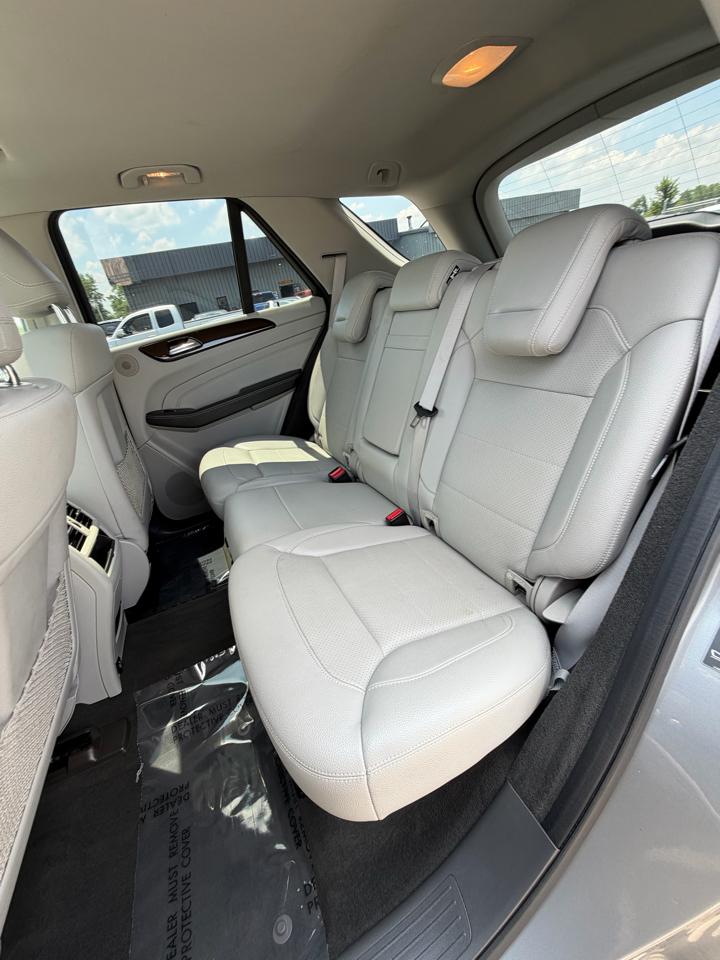 Mercedes-Benz M-Class 4MATIC 4dr ML 350 2015