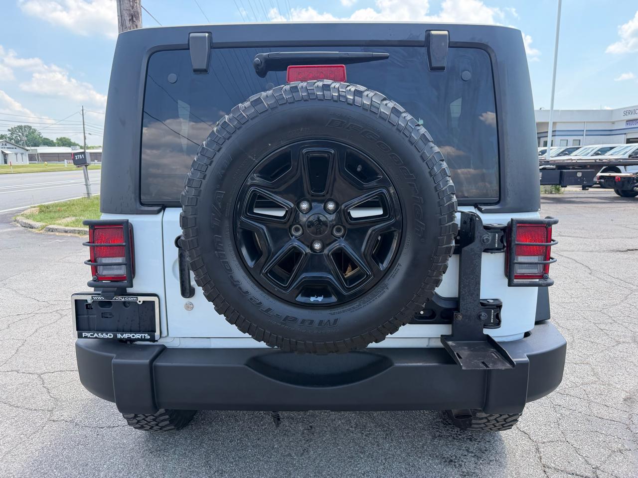 Jeep Wrangler 4WD 2dr Sport 2015