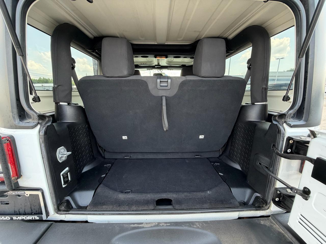 Jeep Wrangler 4WD 2dr Sport 2015