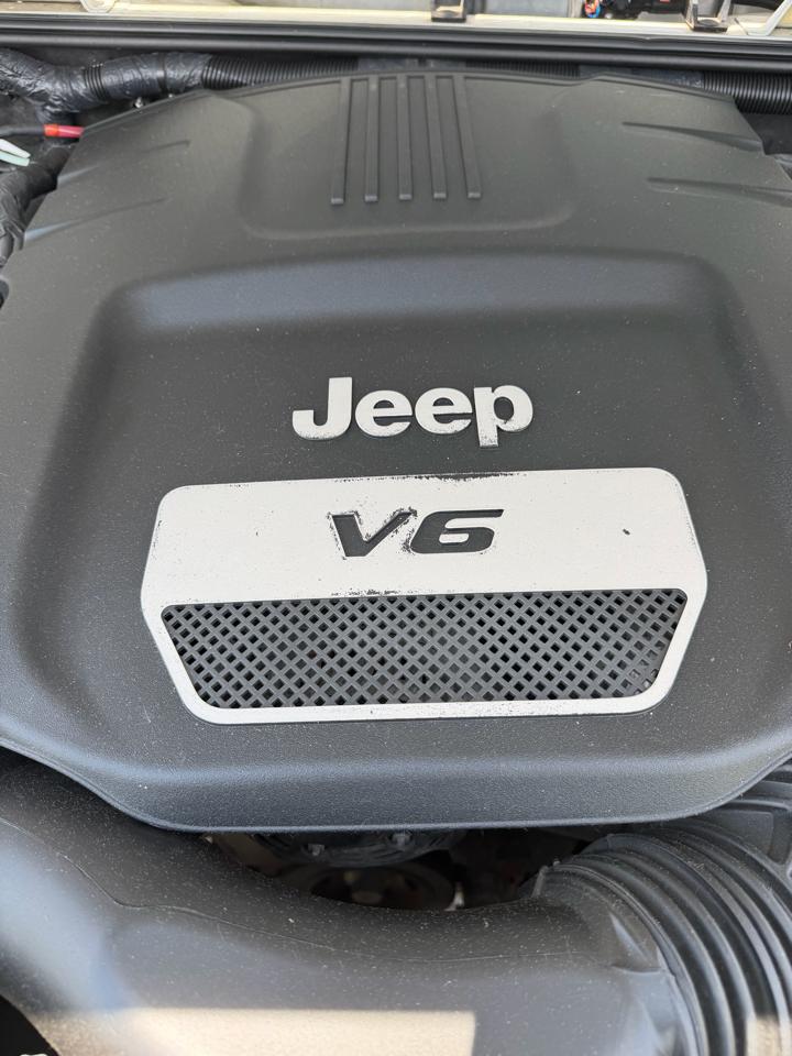 Jeep Wrangler 4WD 2dr Sport 2015