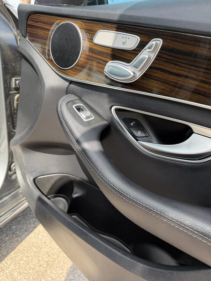 Mercedes-Benz C-Class C 300 4MATIC Sedan 2017