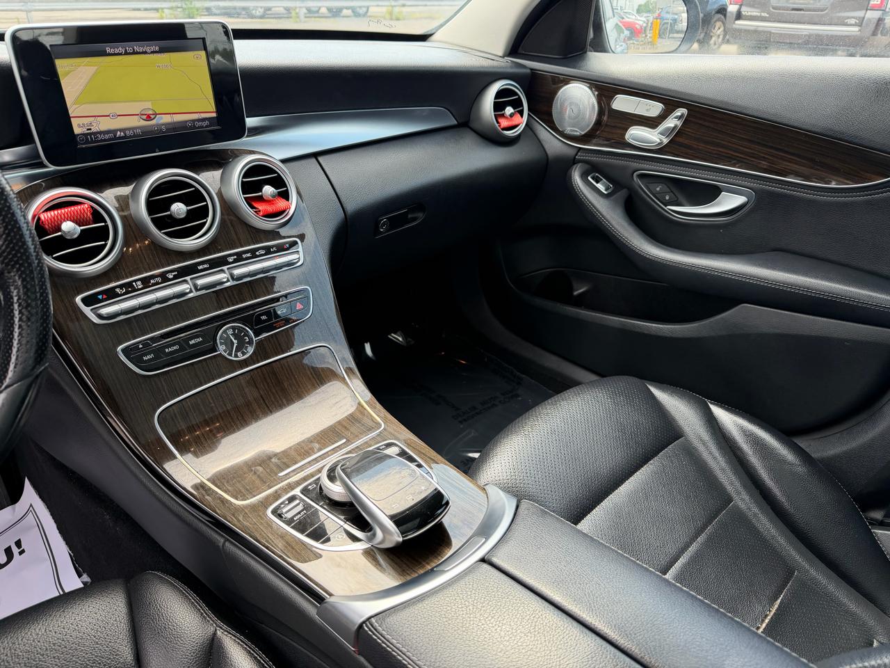 Mercedes-Benz C-Class 4dr Sdn C 300 4MATIC 2015